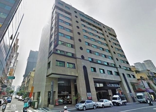 hotel.jpg