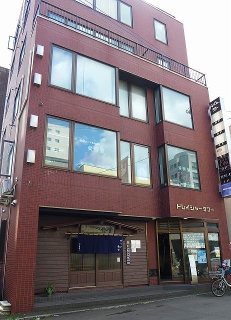 P1350682